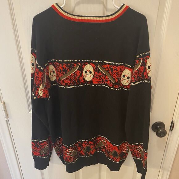 Fun Freddy Vs Jason Halloween Sweater Size XL EUC - Picture 2 of 11